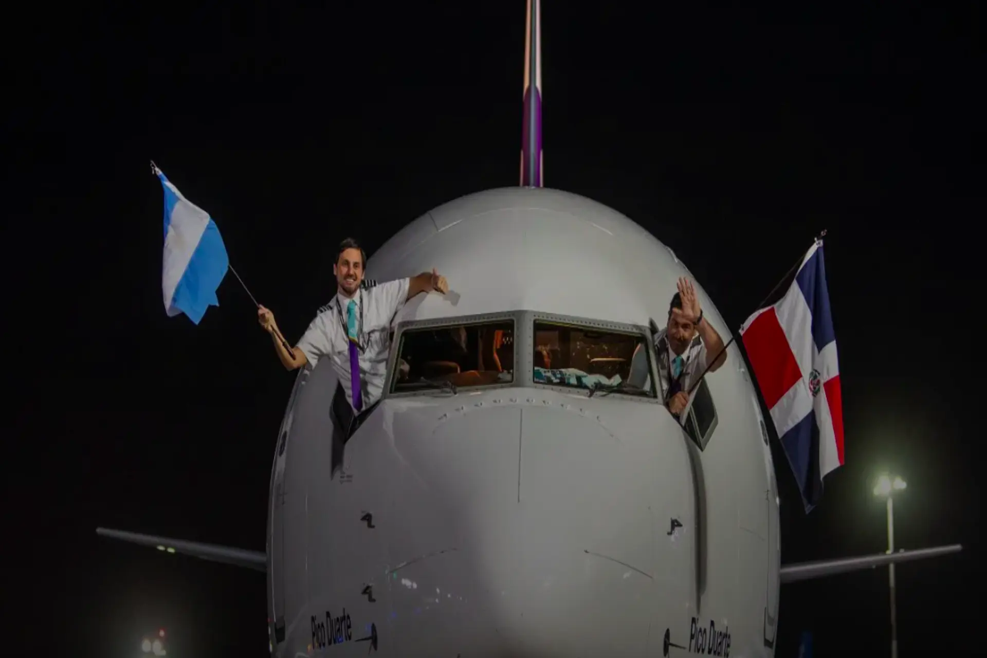 La aerolínea Dominicana de precios bajos Arajet llegó a la Argentina 