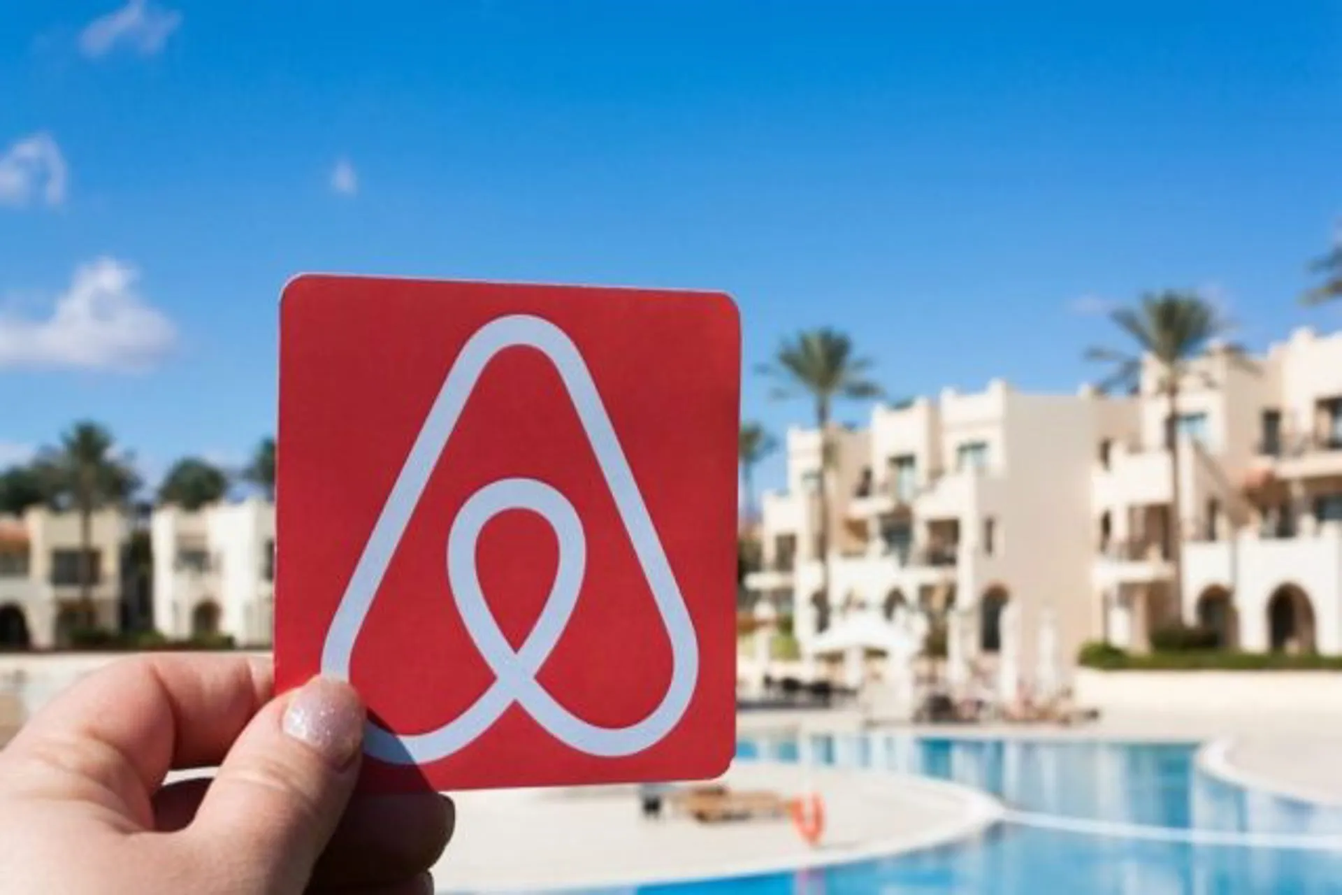 Recuperación hotelera amenazada por Airbnb