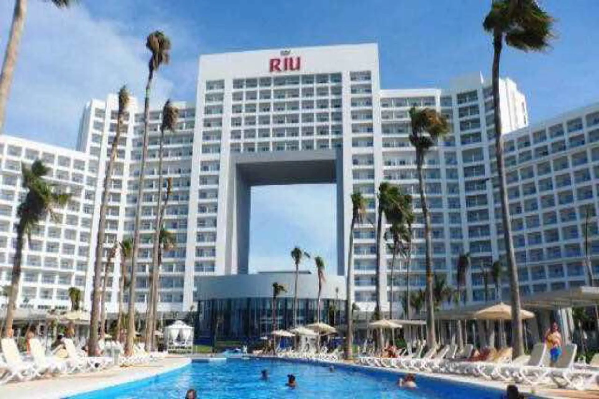 RIU ya tiene abiertos 24 de sus 27 hoteles en el Caribe